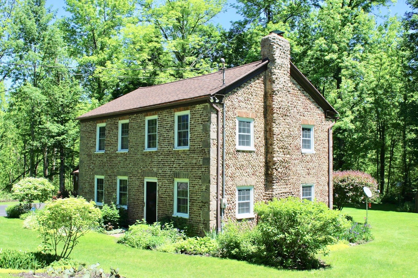 4676 White Road Marion 2